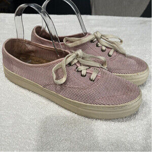 SOLUDOS Women’s Pink Mesh Platform Sneaker. 11
